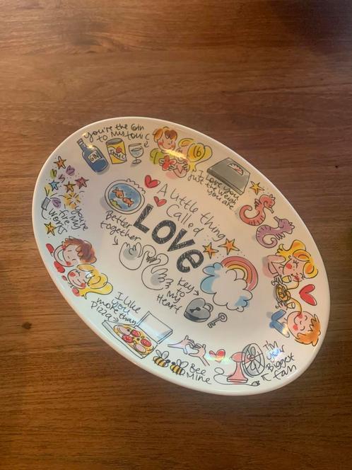 Blond Amsterdam ovale “Love” schaal, Huis en Inrichting, Keuken | Servies, Nieuw, Schaal of Schalen, Blond Amsterdam, Aardewerk