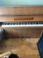 Petrof piano met mooie klank, Ophalen, Gebruikt, Piano