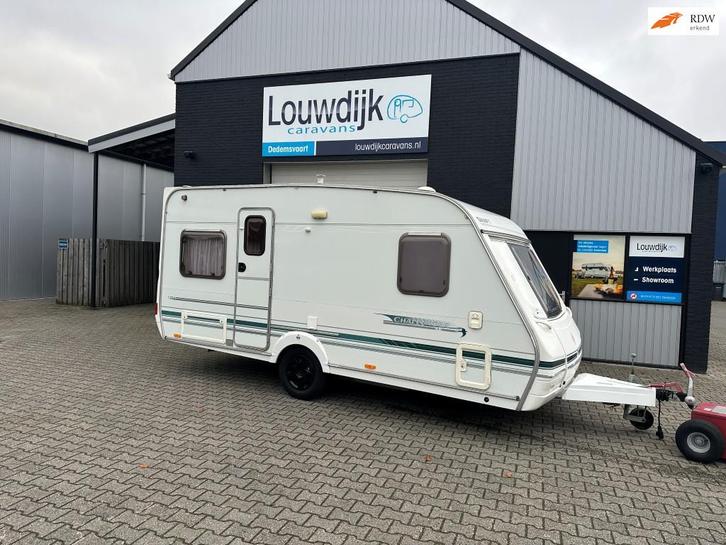 SWIFT Challenger 450 '01 (Fransbed, Rondzit), Caravans en Kamperen, Caravans, Bedrijf, tot en met 4, 1000 - 1250 kg, Rondzit, Swift
