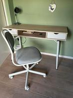 Leuk bureau whitewash voor tienerkamer. Met of zonder stoel, Huis en Inrichting, Ophalen, Zo goed als nieuw
