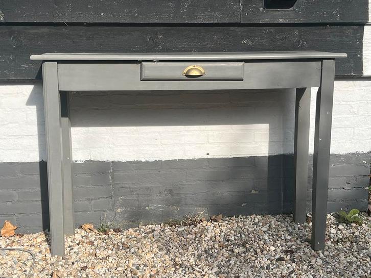 Gratis: grenen sidetable, Huis en Inrichting, Tafels | Sidetables, Gebruikt, 25 tot 50 cm, 100 tot 150 cm, Rechthoekig, Grenenhout