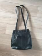 Zwarte leren schoudertas van merk Aggostino, Overige merken, Zwart, Ophalen of Verzenden, Zo goed als nieuw