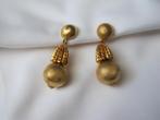 Oorbellen bol hangers goudkleurige 4.7x1.7, Verzenden, Zo goed als nieuw, Goud, Overige materialen