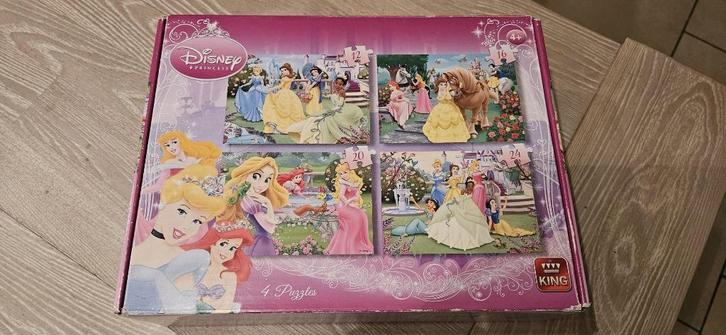 Disney Prinsessen puzzel - 4 stuks (12, 16, 20 & 24 stukjes), Kinderen en Baby's, Speelgoed | Kinderpuzzels, Zo goed als nieuw