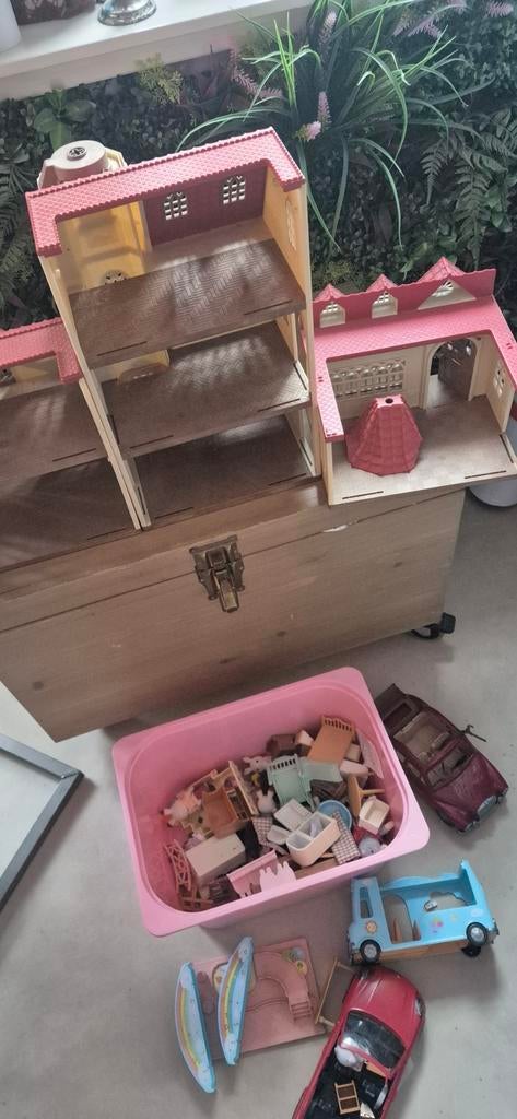 Grote verzameling Sylvanian Families, Ophalen of Verzenden, Gebruikt, Poppenhuis