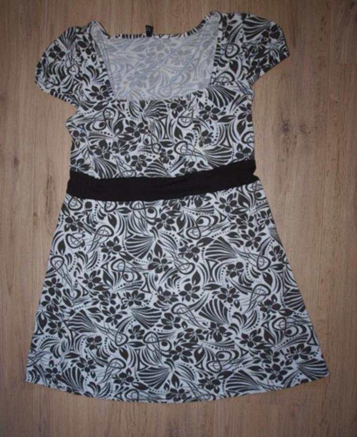 Zwart Witte Tuniek Amisu (L), Kleding | Dames, Blouses en Tunieken, Gedragen, Maat 38/40 (M), Zwart, Ophalen of Verzenden