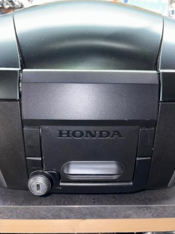 Originele Honda topkoffer 2015 beschikbaar voor biedingen