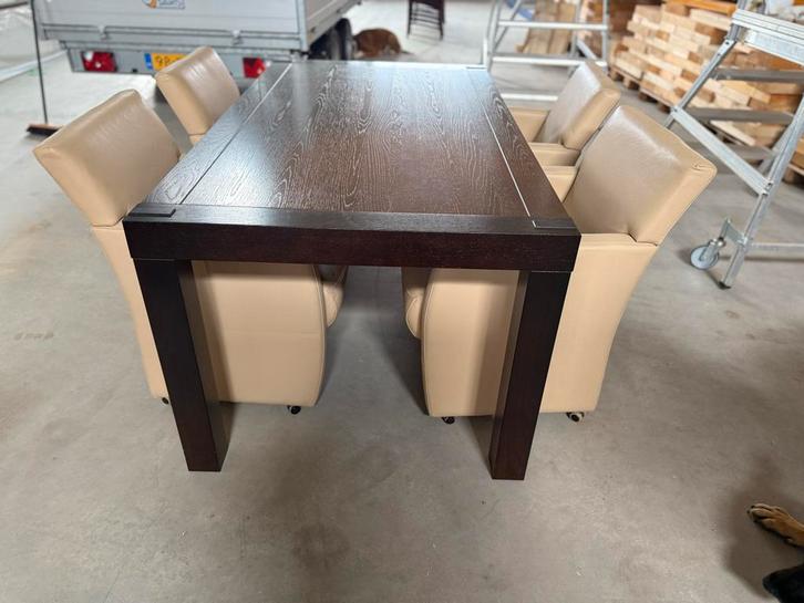 Eettafel set met 4 stoelen op wieltjes, Huis en Inrichting, Tafels | Eettafels, Zo goed als nieuw, 100 tot 150 cm, 150 tot 200 cm