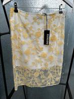 Rotate rok skirt 36 pencil flower beads, Kleding | Dames, Rokken, Ophalen of Verzenden, Zo goed als nieuw, Maat 36 (S), Onder de knie