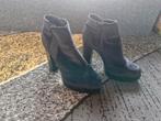 Zwarte laarsjes met hoge hakken Maat 40, Zwart, Onbekend, Ophalen of Verzenden, Onbekend