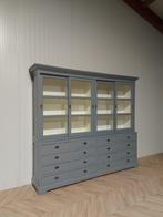 Landelijke klassieke kast, buffetkast, ladekast, servieskast, Antiek en Kunst, Antiek | Meubels | Kasten, Ophalen of Verzenden