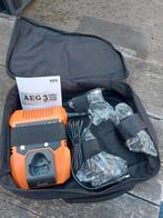 Te koop nieuw set accolades met accu's AEG, Doe-het-zelf en Verbouw, Gereedschap | Handgereedschap, Ophalen of Verzenden, Nieuw