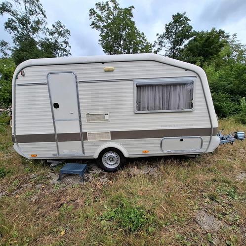 In top staat Avento royal 395, Caravans en Kamperen, Caravans, Particulier, tot en met 2, Rondzit, Avento, 4 tot 5 meter, Ophalen