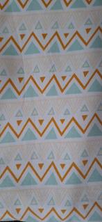 Tricot lap stof, geometrisch motief 175x115 cm, 120 cm of meer, Geel, Ophalen of Verzenden, Zo goed als nieuw
