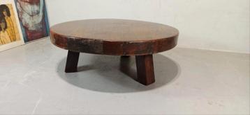 Vintage massief Wabi Sabi brutalist salontafel, rond beschikbaar voor biedingen