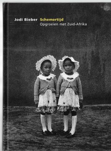 Jddi Bieber Schemertijd Opgroeien met Zuid-Afrika beschikbaar voor biedingen
