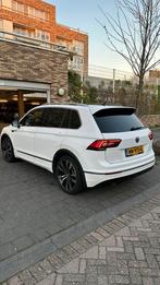 VW Tiguan 2017 | 1.4TSI R-Line DSG | Camera | CarPlay | LED, Zwart, 4 cilinders, USB, Wit