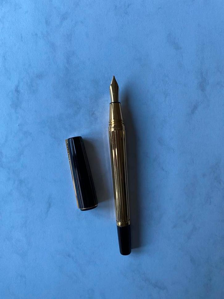 Dupont Vulpen, Verzamelen, Pennenverzamelingen, Zo goed als nieuw, Vulpen, Overige merken, Ophalen of Verzenden