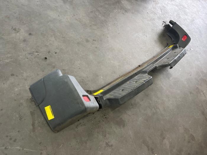 Achterbumper van een Renault Master, Auto-onderdelen, Carrosserie en Plaatwerk, Bumper, Renault, Gebruikt, 3 maanden garantie