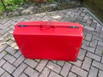 Vintage Rode Delsey Koffer met Wieltjes kleur rood., Gebruikt, Hard kunststof, 45 tot 55 cm, Wieltjes