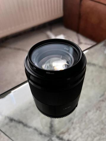 Sony 50mm f/1.8 OSS E-mount Zwart + Hofa UV Prime-XS filter beschikbaar voor biedingen