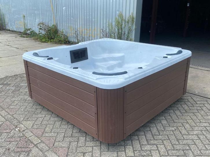 Jacuzzi's | Bilbao USA | 228x228 | 160x160 | NIEUW, Tuin en Terras, Bubbelbaden en Hottubs, Nieuw, Afdekzeil, Filter, Pomp, Ophalen of Verzenden