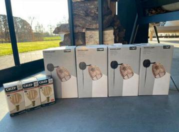 Wandlamp metaal rotan beschikbaar voor biedingen