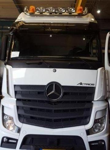DAKBEUGEL MB ACTROS MP4 MIDDELSTE CABINE 000022 beschikbaar voor biedingen