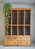 Antieke vakkenkast vintage dossierkast apothekerskast kast, Ophalen of Verzenden