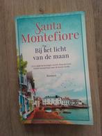 Bij het licht van de maan Santa Montefiore, Boeken, Romans, Ophalen of Verzenden, Zo goed als nieuw, Nederland
