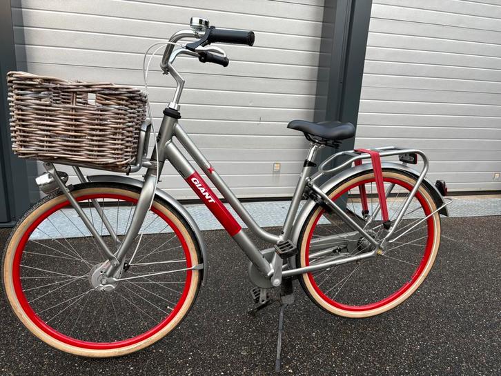 Giant Triple X Damesfiets, Fietsen en Brommers, Fietsen | Dames | Damesfietsen, Zo goed als nieuw, Giant, Versnellingen, 53 tot 56 cm