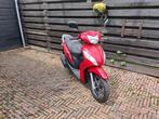 Honda Vision 50 cc Als Nieuw 1e eigenaar!!, Fietsen en Brommers, Zo goed als nieuw, Benzine, Ophalen, Overige merken