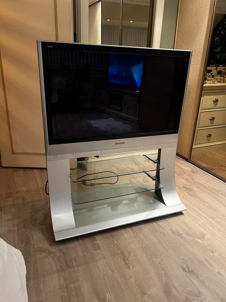 Panasonic Viera 42 inch LCD TV met voet, Audio, Tv en Foto, Televisies, Gebruikt, LCD, 100 cm of meer, Panasonic, 50 Hz, Ophalen