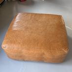 Stijlvolle leren poef – a la HAY Mags Ottoman, Huis en Inrichting, Banken | Voetenbanken en Poefen, Ophalen, Gebruikt, Vierkant