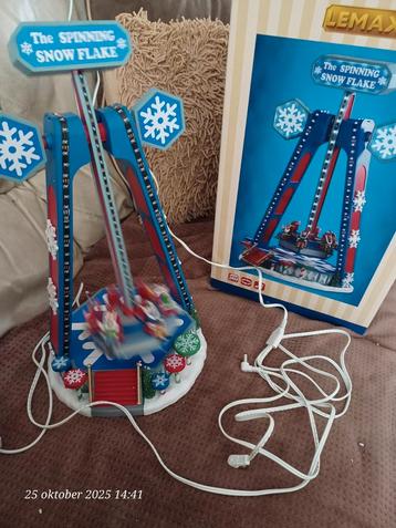 Lemax the spinning  snowflake  met licht en muziek 85€ beschikbaar voor biedingen