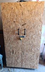 Grote houten zadelkast nieuwstaat, Ophalen, Nieuw, Hout