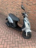 Zip 2 takt 50cc kleine gebruikers sporen, Fietsen en Brommers, Scooters | Piaggio, Ophalen of Verzenden, Gebruikt, Zip