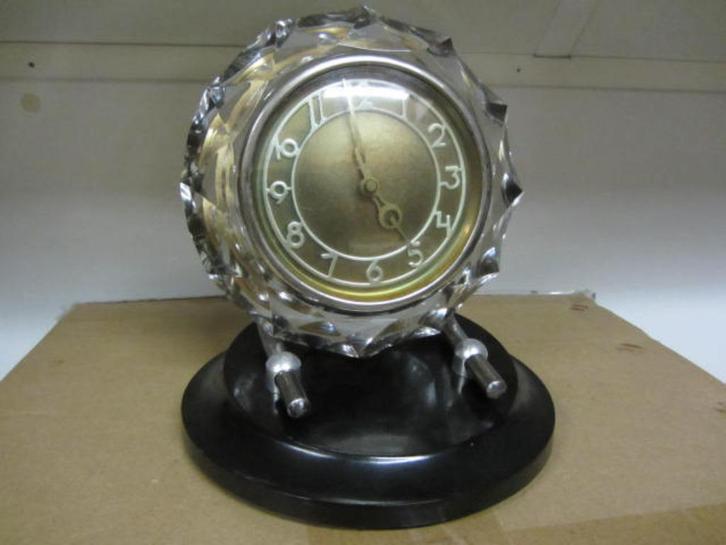 Zeldzame Russische tafel / bureauklok - Majak , Made in USSR, Antiek en Kunst, Antiek | Klokken, Ophalen of Verzenden