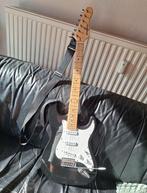 Elektrische gitaar - Behringer + Nieuwe Originele Versterker, Ophalen, Zo goed als nieuw, Overige merken, Met versterker