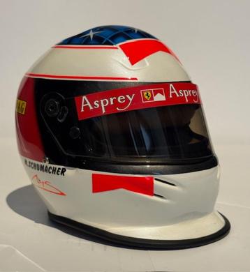 Michael Schumacher 1997 helm 1:2 Ferrari beschikbaar voor biedingen