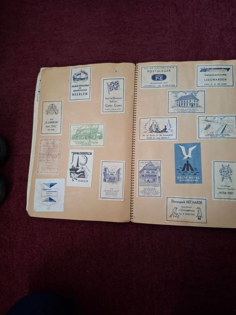 Plakboek vol suikerzakjes, Ophalen of Verzenden, Nederland