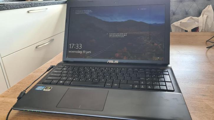 Asus Laptop voor een zeer leuke prijs ziet er als nieuw uit, Computers en Software, Windows Laptops, Zo goed als nieuw, 15 inch