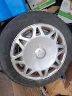 Wielen Mitsubishi Carisma, Auto diversen, Wieldoppen, Ophalen