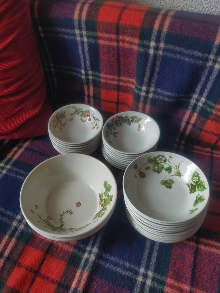 34 Marjolein Bastin kommen/schalen, klein middel en groot, Huis en Inrichting, Keuken | Servies, Zo goed als nieuw, Schaal of Schalen