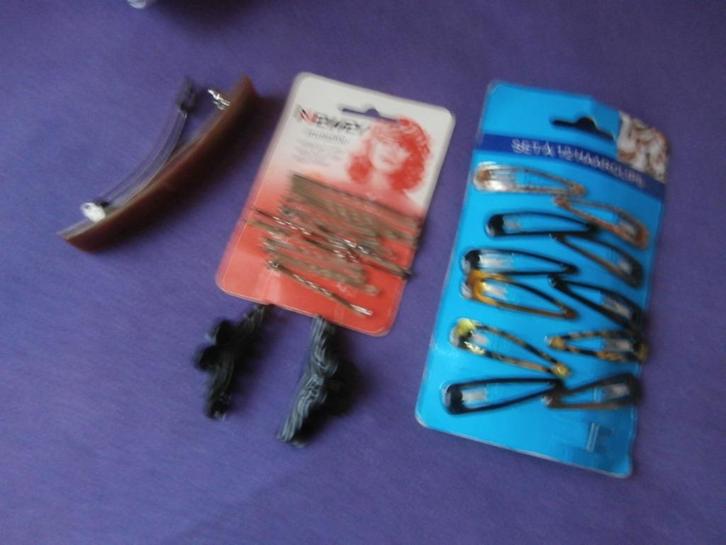 haarspeld haarspeldjes schuifspeldjes klipjes knijpers rood, Sieraden, Tassen en Uiterlijk, Uiterlijk | Haarverzorging, Zo goed als nieuw