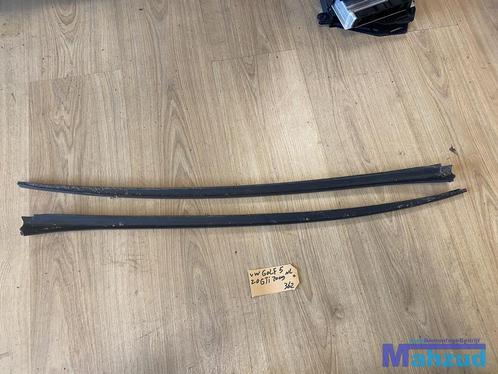 VW GOLF 5 Raamlijst raam strip lijst links rechts 2003-2009, Auto-onderdelen, Carrosserie en Plaatwerk, Volkswagen, Gebruikt, Ophalen of Verzenden