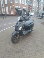 Sym fiddle 3 brom scooter 2018, Fietsen en Brommers, Ophalen, SYM, Zo goed als nieuw, Benzine