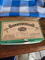 Bronzen nagels, Ophalen of Verzenden, Meerdere media