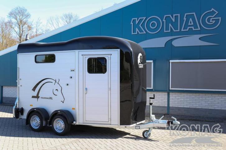 In voorraad Cheval Liberte Touring XL paardentrailer, Dieren en Toebehoren, Paarden en Pony's | Trailers en Aanhangwagens, Nieuw