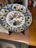 Makkum Aardewerk Bord met Bloemen en Vogels, Antiek en Kunst, Ophalen